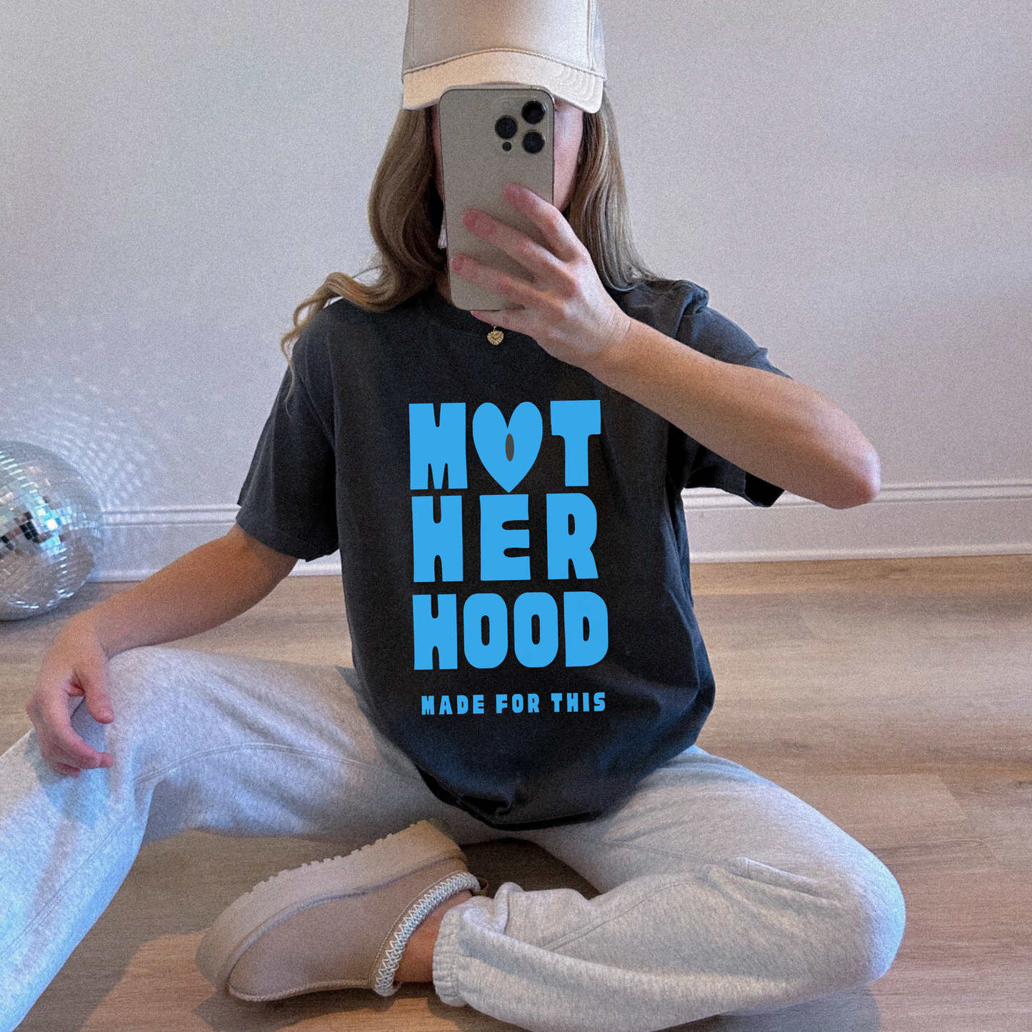 MOT.HER.HOOD puff tee